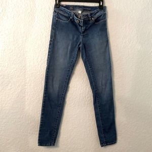 Lauren Conrad size 0 super straight jeans.